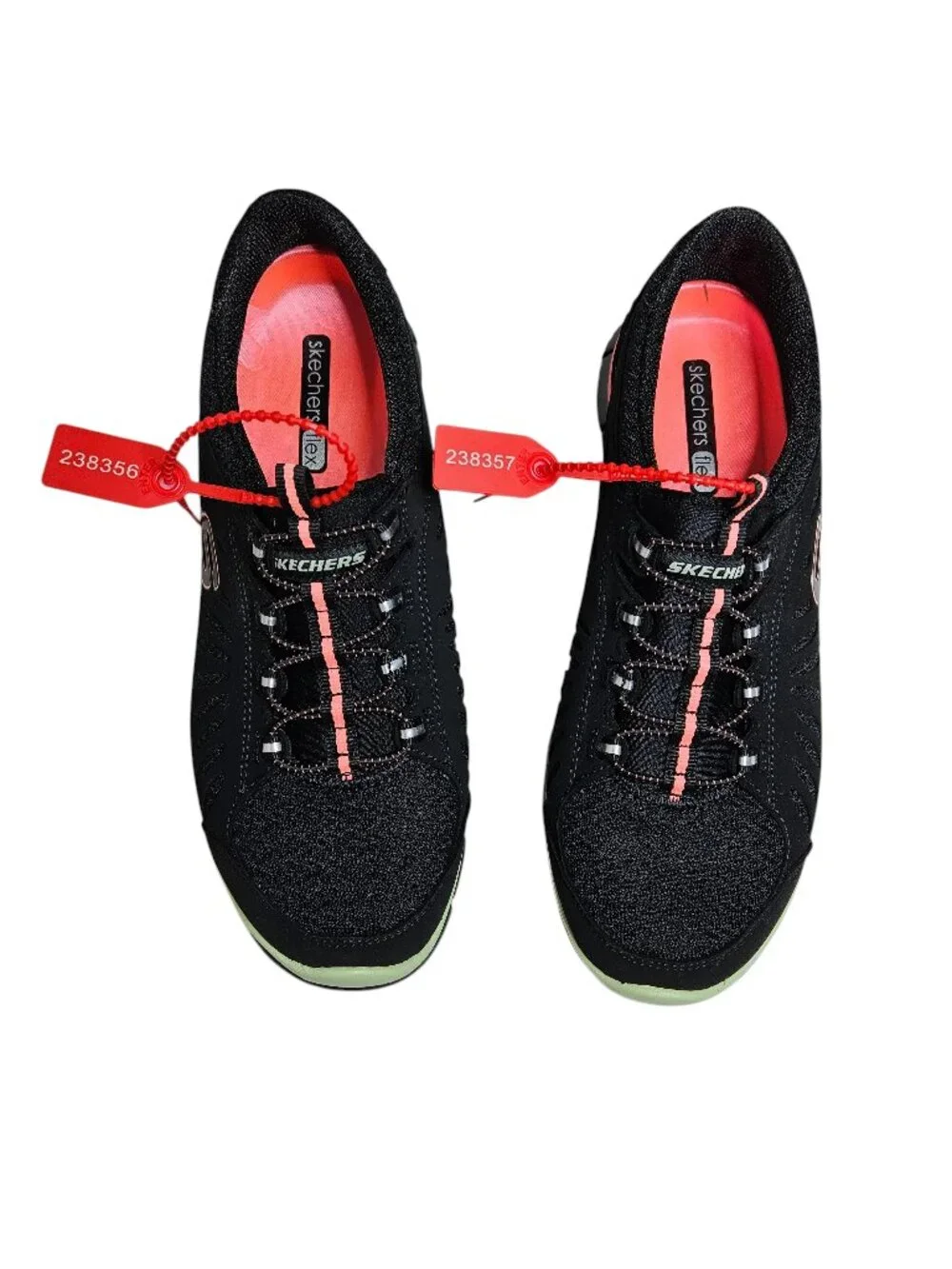 Skechers Women's Gratis in Motion Fashion Sneaker, Black Multi, 8M, New in Box
